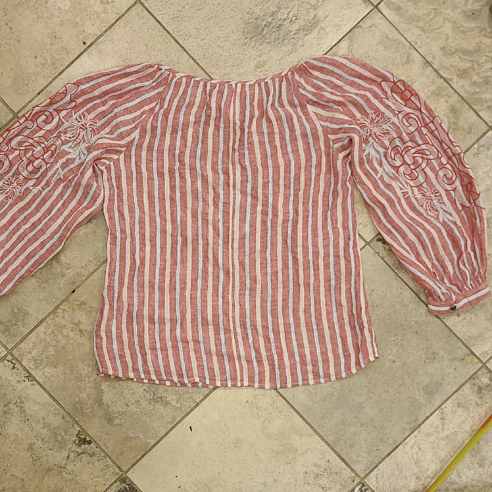 Anthropologie Red and White Embroidered Blouse - Picture 8 of 9